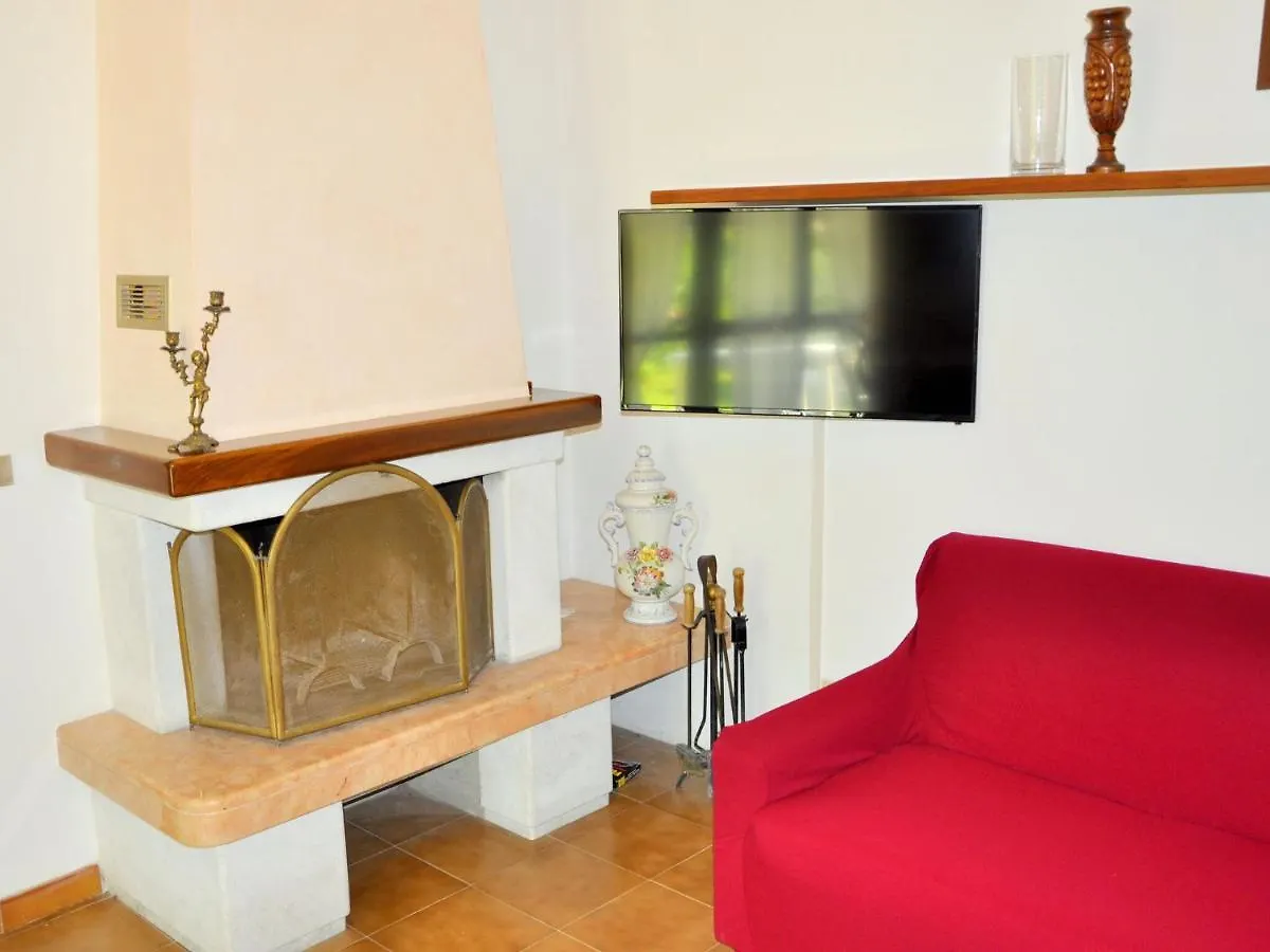 Holiday Home With Private Garden, About 1 Km From The Lake Lazise